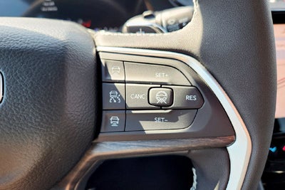 2026 Jeep Grand Cherokee Base
