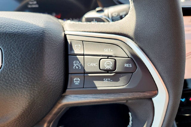 2026 Jeep Grand Cherokee Base