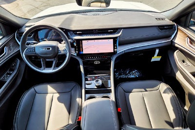 2026 Jeep Grand Cherokee Base