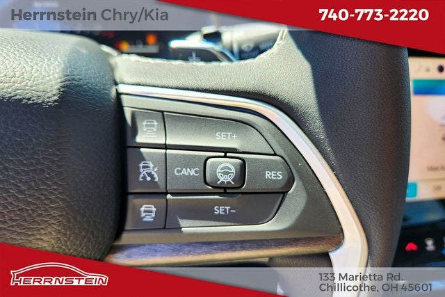 2027 Jeep Grand Cherokee Base