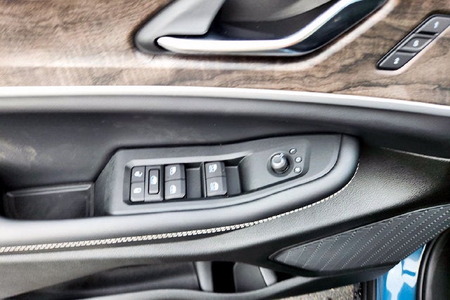 2027 Jeep Grand Cherokee Base