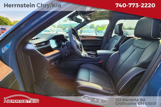 2027 Jeep Grand Cherokee Summit