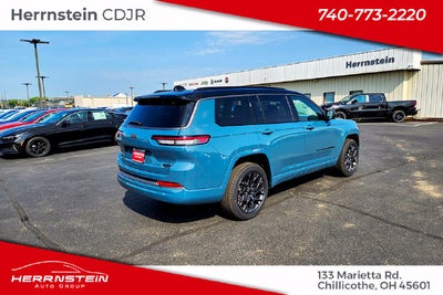 2027 Jeep Grand Cherokee Summit