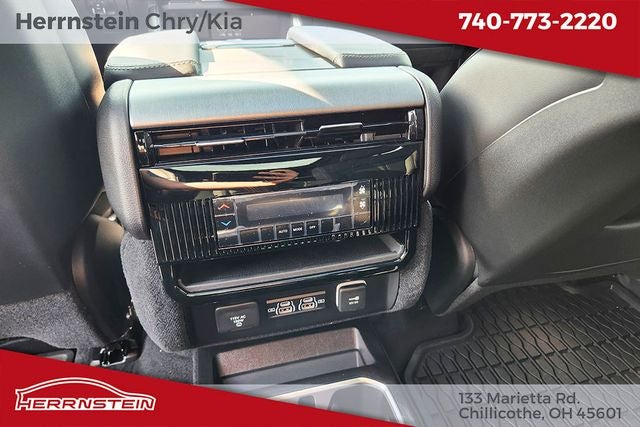 2026 Jeep Grand Wagoneer GRAND WAGONEER UPLAND 4X4