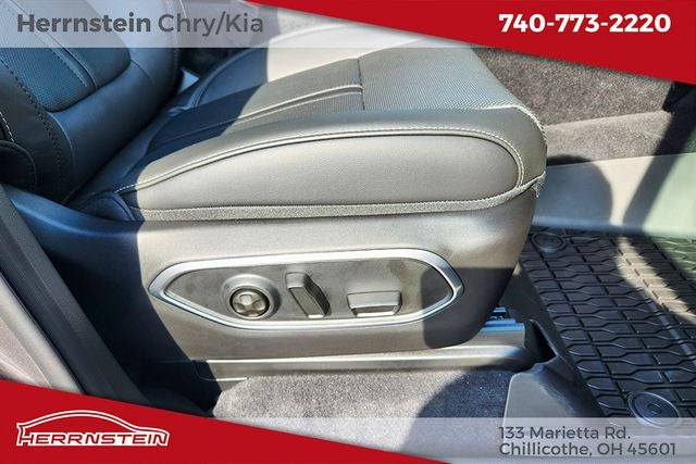 2026 Jeep Grand Wagoneer GRAND WAGONEER UPLAND 4X4