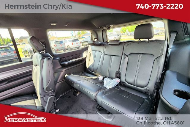 2026 Jeep Grand Wagoneer Base