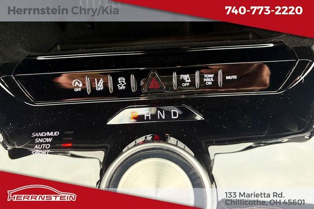 2026 Jeep Grand Wagoneer GRAND WAGONEER LIMITED ALTITUDE 4X4