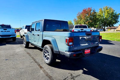 2027 Jeep Gladiator Base