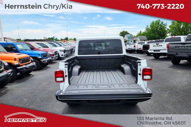 2026 Jeep Gladiator GLADIATOR SAHARA 4X4