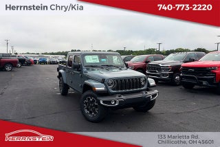 2026 Jeep Gladiator GLADIATOR SAHARA 4X4
