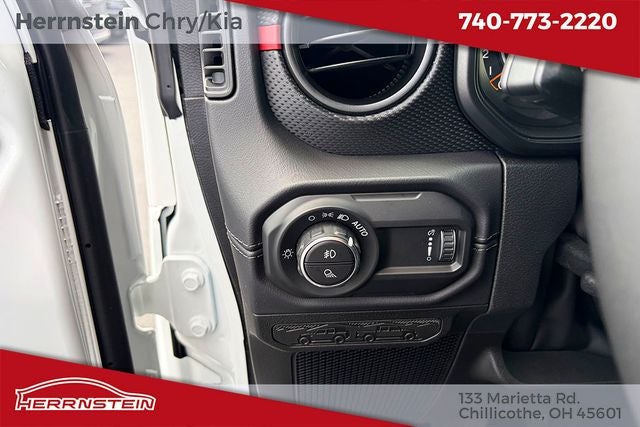 2026 Jeep Gladiator GLADIATOR SHADOW OPS 4X4