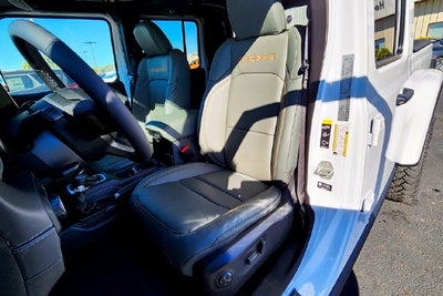 2027 Jeep Gladiator Base