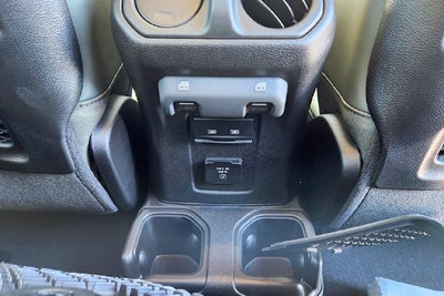 2027 Jeep Gladiator Base
