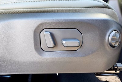 2027 Jeep Gladiator Base