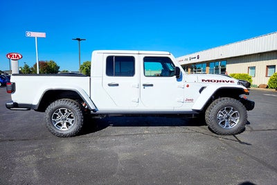 2027 Jeep Gladiator Base