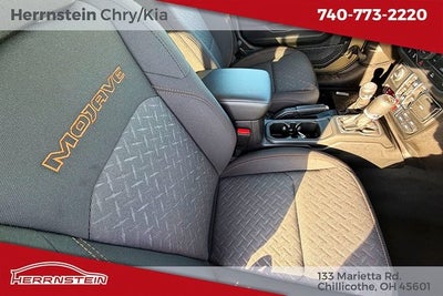 2026 Jeep Gladiator GLADIATOR MOJAVE 4X4