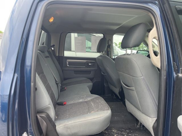 2020 RAM 1500 Classic SLT Crew Cab 4x2 6'4' Box