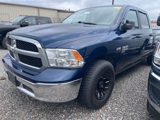 2020 RAM 1500 Classic SLT Crew Cab 4x2 6'4' Box