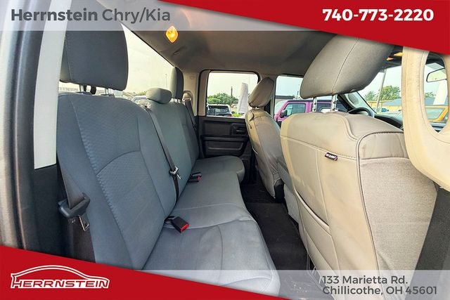 2018 RAM 1500 Express Quad Cab 4x4 6'4' Box