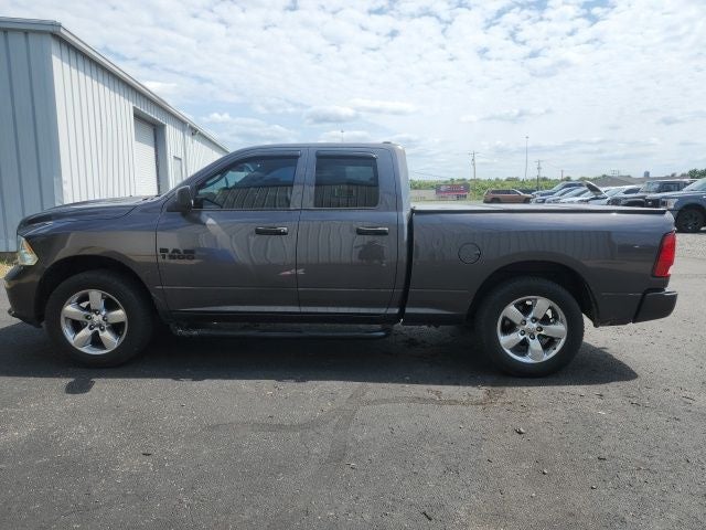 2018 RAM 1500 Express Quad Cab 4x4 6'4' Box
