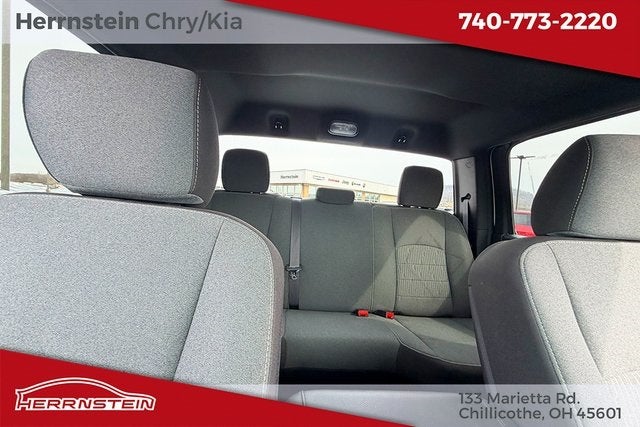 2024 RAM 1500 Classic Warlock Crew Cab 4x4 5'7' Box