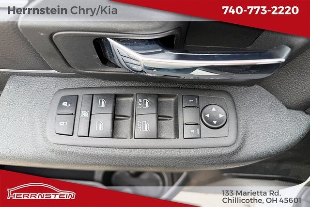 2024 RAM 1500 Classic Warlock Crew Cab 4x4 5'7' Box