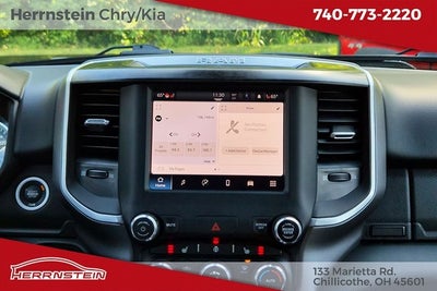 2022 RAM 1500 Big Horn Quad Cab 4x2 6'4' Box