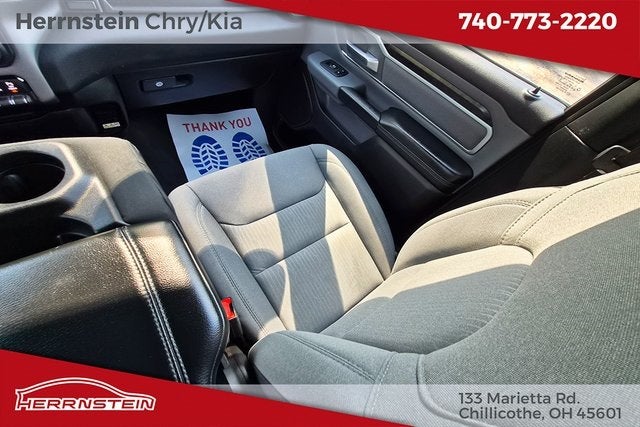 2022 RAM 1500 Big Horn Quad Cab 4x2 6'4' Box