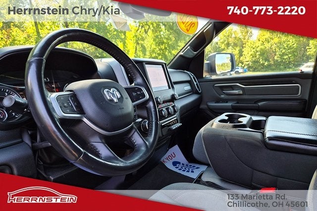 2022 RAM 1500 Big Horn Quad Cab 4x2 6'4' Box