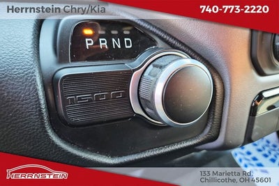 2022 RAM 1500 Big Horn Quad Cab 4x2 6'4' Box