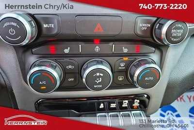 2022 RAM 1500 Big Horn Quad Cab 4x2 6'4' Box