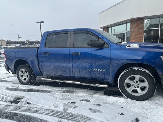 2019 RAM 1500 Tradesman Crew Cab 4x2 5'7' Box