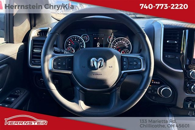 2026 RAM Ram 1500 RAM 1500 BIG HORN QUAD CAB 4X4 6'4' BOX