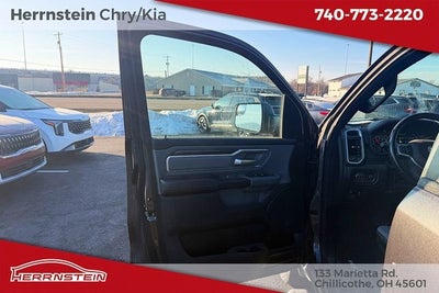 2021 RAM 1500 Big Horn Quad Cab 4x4 6'4' Box