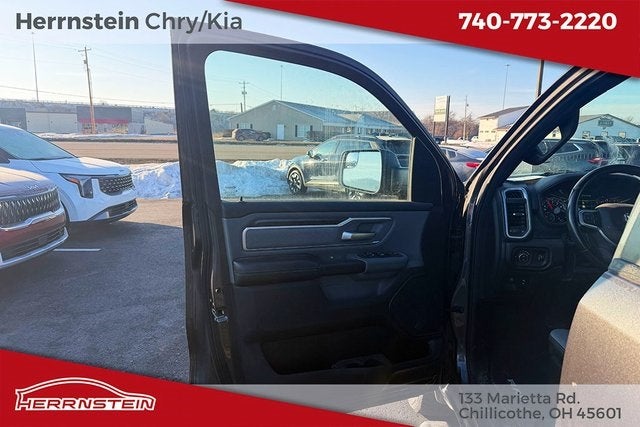 2021 RAM 1500 Big Horn Quad Cab 4x4 6'4' Box