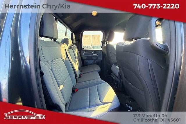 2021 RAM 1500 Big Horn Quad Cab 4x4 6'4' Box