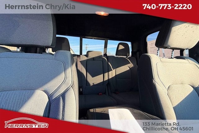 2021 RAM 1500 Big Horn Quad Cab 4x4 6'4' Box