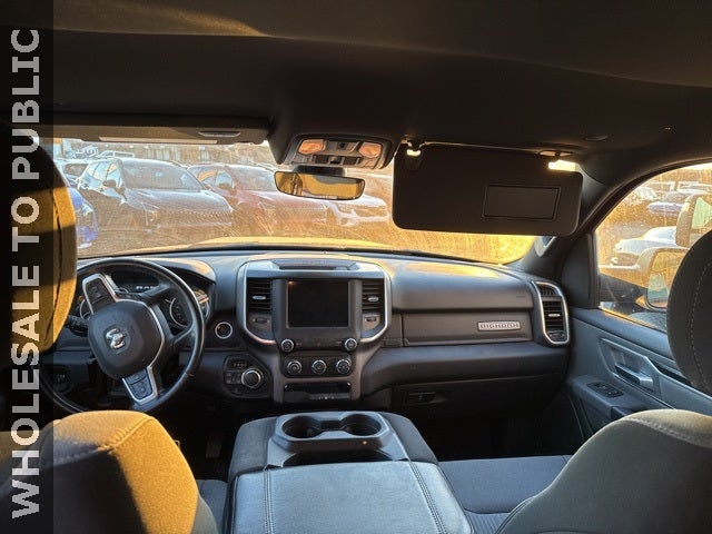 2021 RAM 1500 Big Horn Quad Cab 4x4 6'4' Box