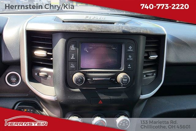 2022 RAM 1500 Big Horn Crew Cab 4x4 5'7' Box