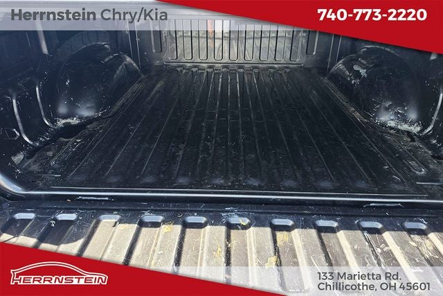 2022 RAM 1500 Big Horn Crew Cab 4x4 5'7' Box