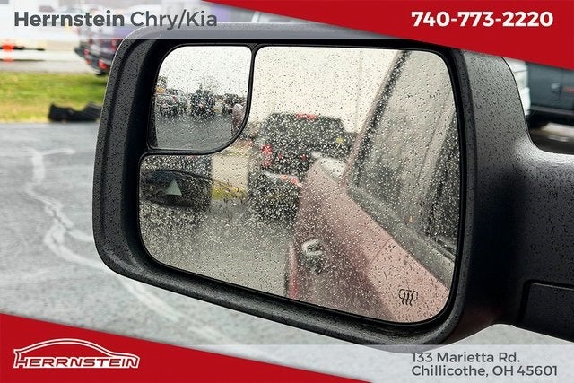 2025 RAM 1500 Big Horn Crew Cab 4x4 5'7' Box