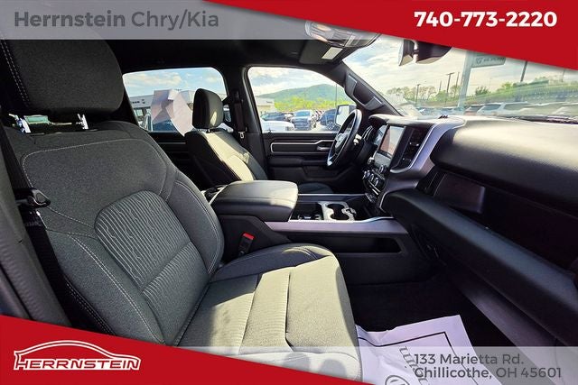 2023 RAM 1500 Big Horn Crew Cab 4x4 5'7' Box
