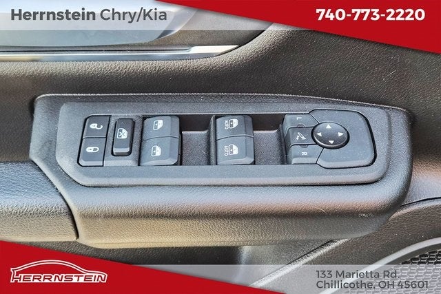 2025 RAM 1500 Big Horn Crew Cab 4x4 5'7' Box