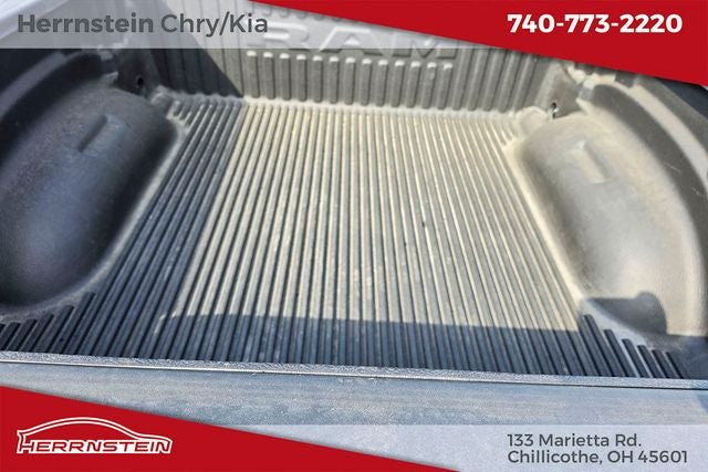 2023 RAM 1500 Big Horn Crew Cab 4x4 5'7' Box