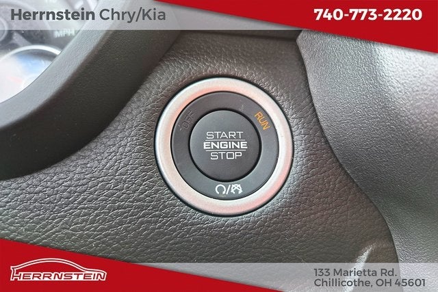 2025 RAM 1500 Tradesman Crew Cab 4x4 5'7' Box