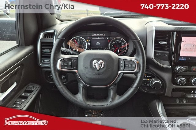 2025 RAM 1500 Tradesman Crew Cab 4x4 5'7' Box