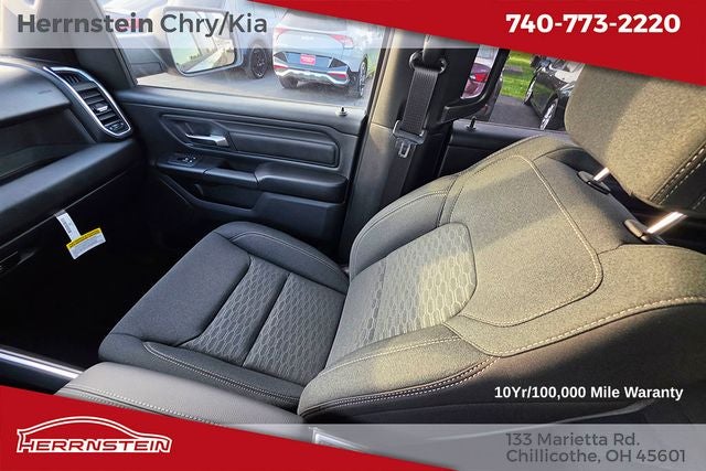 2026 RAM Ram 1500 RAM 1500 EXPRESS CREW CAB 4X4 5'7' BOX