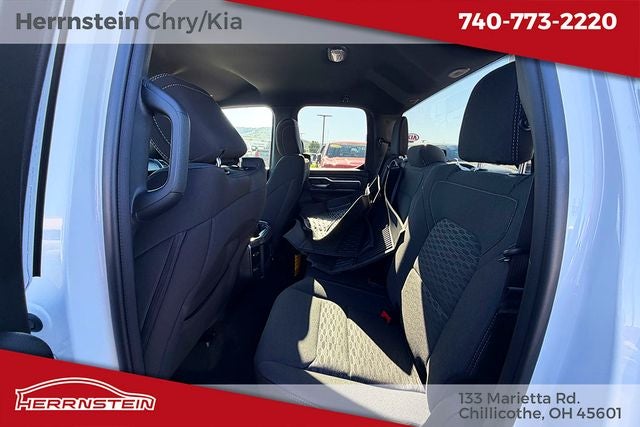 2026 RAM Ram 1500 RAM 1500 EXPRESS CREW CAB 4X4 5'7' BOX