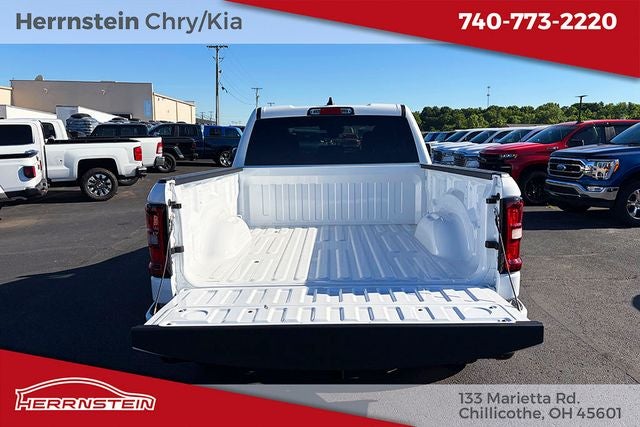 2026 RAM Ram 1500 RAM 1500 EXPRESS CREW CAB 4X4 5'7' BOX