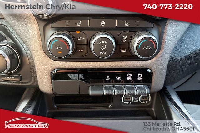 2023 RAM 1500 Big Horn Crew Cab 4x4 5'7' Box